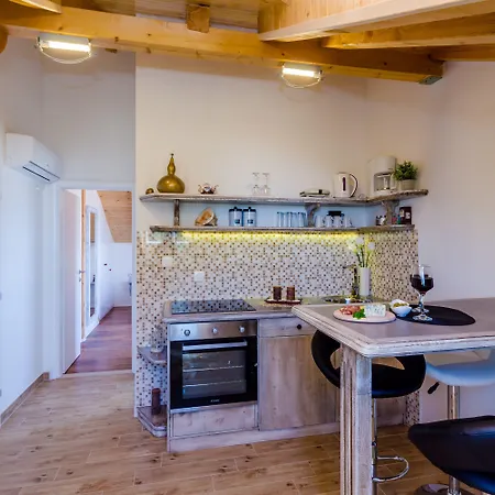 Nikolina Guest house